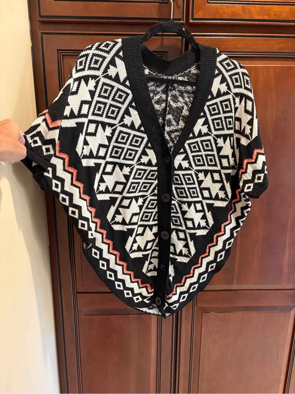 POL Geometric Tribal Poncho Cardigan Button Front Black Sweater - M